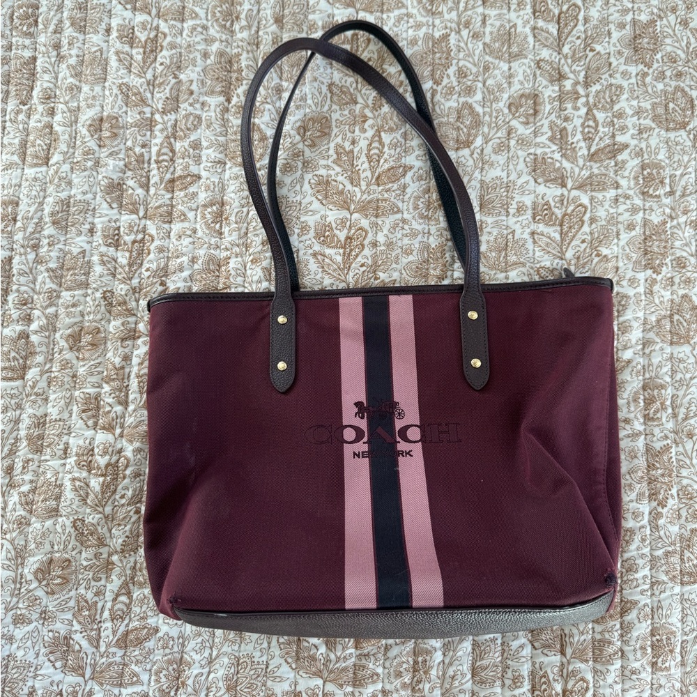 Coach Horse and Carriage Jacquard City Tote Oxblood